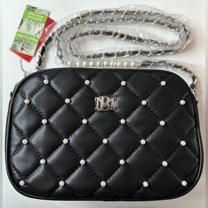 NWT Badgley Mischka Diamond Quilted Pearl Crossbody Vegan Leather Camera Bag